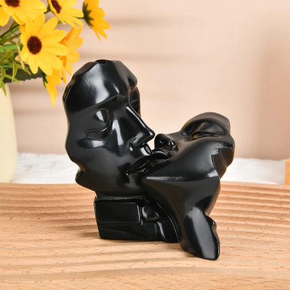 Home décor lovers kiss couple figurines sculpture abstract decoration suitable for living room, office.