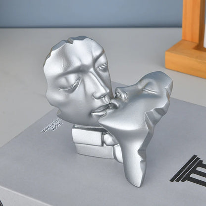 Home décor lovers kiss couple figurines sculpture abstract decoration suitable for living room, office.