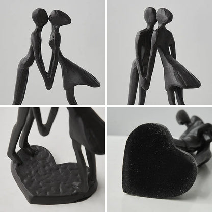 Modern Living Room Decoration Sculptures Nordic Room Ornament for Simple Home Decor Metal Couples Figures Decorative Love Statue